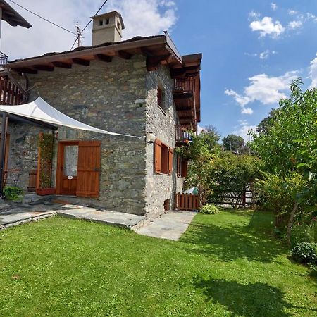 Le Rosier B&B E Appartamento Saint-Vincent Exterior foto